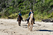 Australia-NSW-Comboyne Plateau and Beach Ride